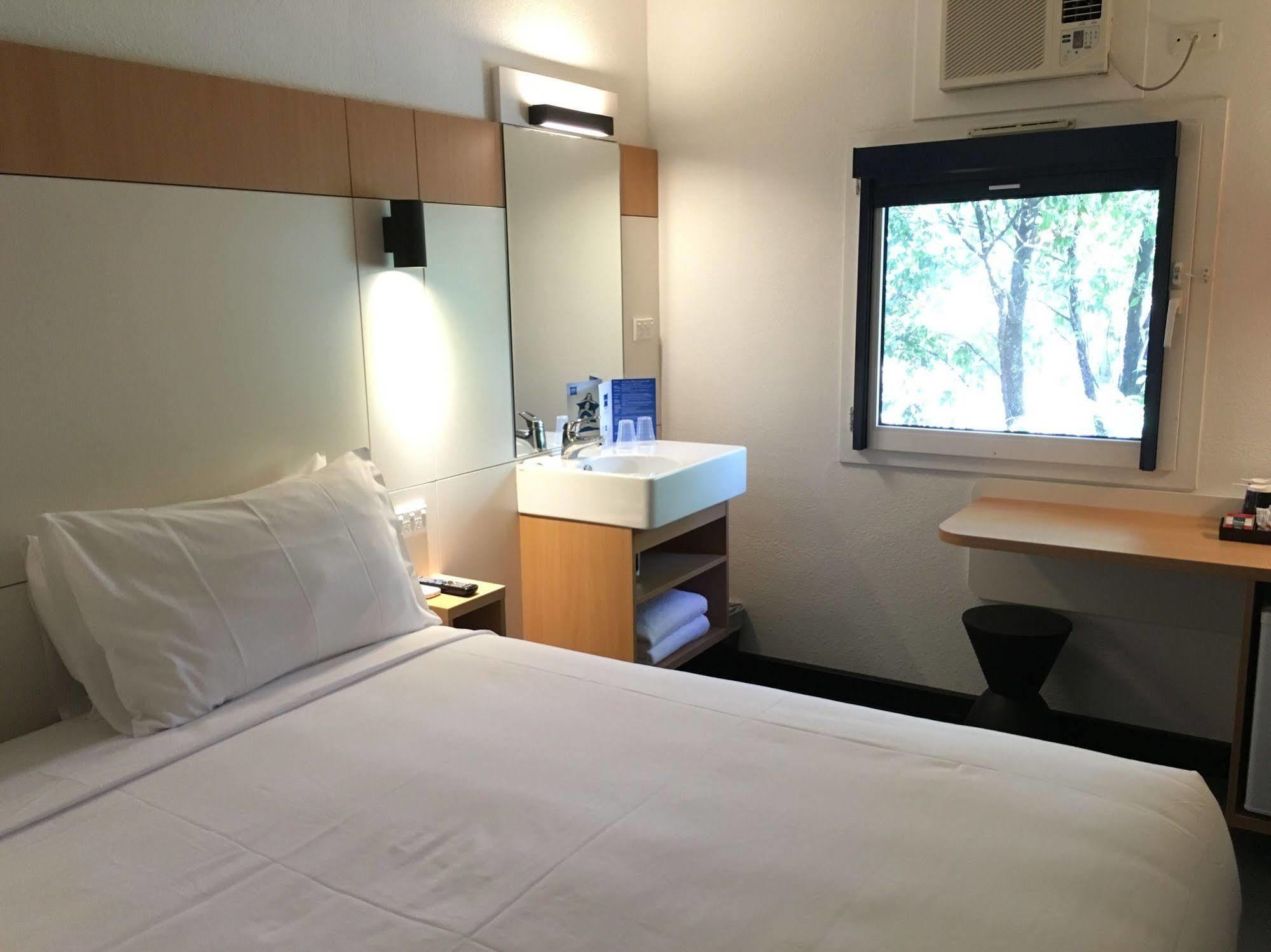 Ibis Budget - Enfield Сидни Екстериор снимка